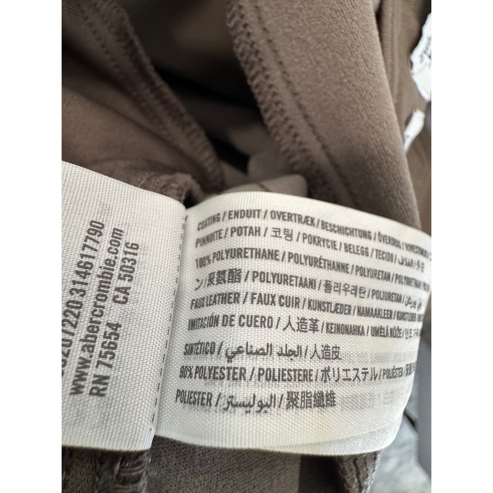 Abercrombie & Fitch 90s Relaxed High Rise Vegan Leather Cargo Pants Taupe 27/4 - Picture 4 of 8